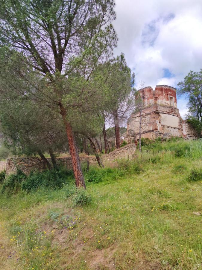 Puente Viejo De Buitrago Casa Enebro Apartment Buitrago del Lozoya Bagian luar foto